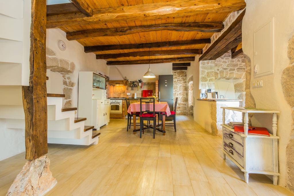 Ivanini Secluded Stone Villa With A Stunning View Brseč Buitenkant foto