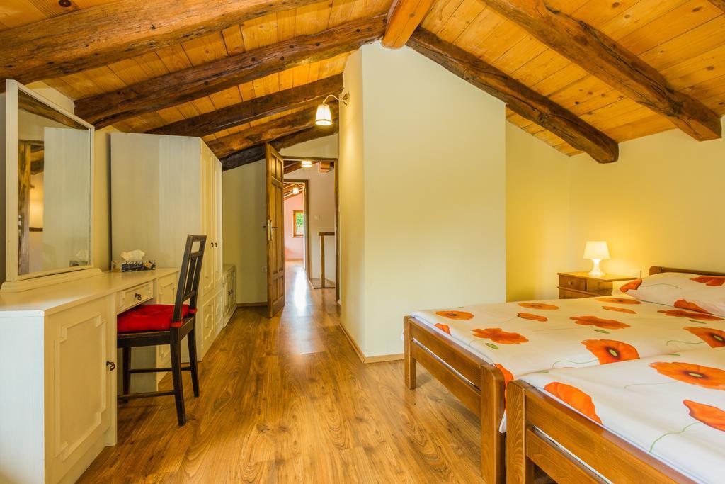 Ivanini Secluded Stone Villa With A Stunning View Brseč Buitenkant foto